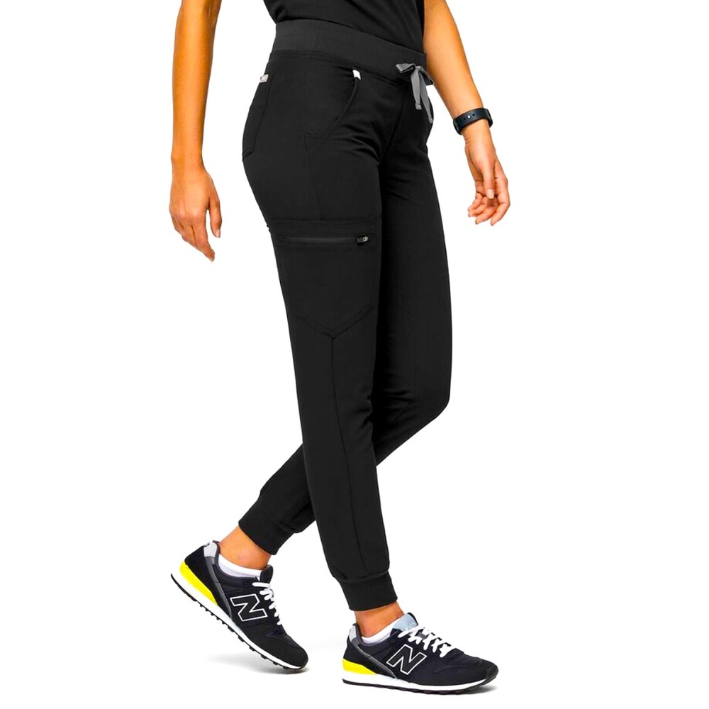 FIGS Zamora Jogger Scrub Pants Black